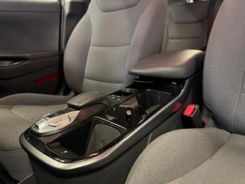 Hyundai IONIQ 38.3kWh Premium Auto 5dr