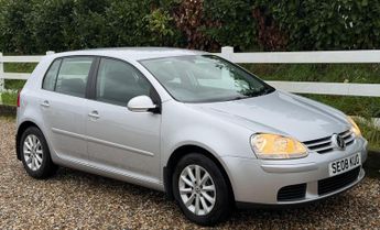 Volkswagen Golf 1.6 FSI Match 5dr