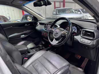 Kia Sorento 2.2 CRDi KX-4 Auto AWD Euro 6 5dr