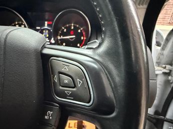 Land Rover Range Rover Evoque 2.0 TD4 SE Tech Auto 4WD Euro 6 (s/s) 5dr