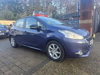 Peugeot 208 1.2 VTi Active Euro 5 5dr