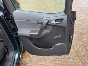 Vauxhall Meriva 1.4i Turbo Exclusiv Auto Euro 6 5dr