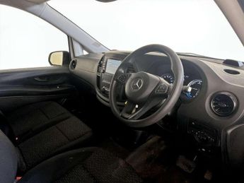 Mercedes-Benz eVito 116 e 66kWh Progressive Auto FWD L2 6dr (LWB)