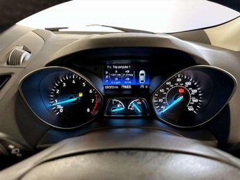 Ford Kuga 1.5T EcoBoost Zetec SUV 5dr Petrol Auto AWD Euro 6 (s/s) (176 ps