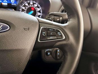 Ford Kuga 1.5T EcoBoost Zetec SUV 5dr Petrol Auto AWD Euro 6 (s/s) (176 ps