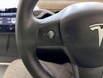 Tesla Model 3 Standard Range Plus Saloon 4dr Electric Auto RWD (241 bhp)