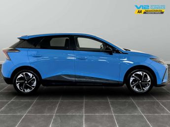 MG MG4 64kWh Trophy Long Range Hatchback 5dr Electric Auto (203 ps)