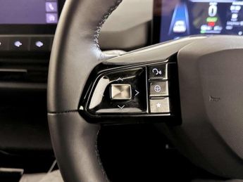 MG MG4 64kWh Trophy Long Range Hatchback 5dr Electric Auto (203 ps)