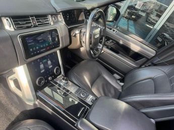 LAND ROVER RANGE ROVER 3.0 TD V6 Vogue SUV 5dr Diesel Auto 4WD Euro 6 (s/s) (258 ps) **