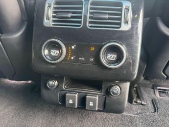 LAND ROVER RANGE ROVER 3.0 TD V6 Vogue SUV 5dr Diesel Auto 4WD Euro 6 (s/s) (258 ps) **