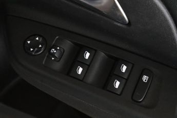 Vauxhall Corsa Electric 50kWh Elite Nav Premium Auto 5dr (7.4Kw Charger)