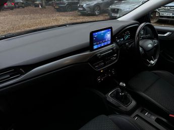 Ford Focus 1.0T EcoBoost Titanium X Euro 6 (s/s) 5dr