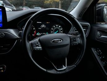 Ford Focus 1.0T EcoBoost Titanium X Euro 6 (s/s) 5dr