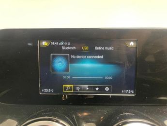Mercedes-Benz GLB 1.3 GLB200 AMG Line 7G-DCT Euro 6 (s/s) 5dr