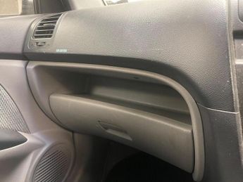 Kia Picanto 1.1 LX 5dr