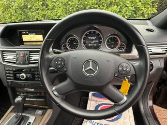 Mercedes-Benz E Class 2.1 E250 CDI BlueEfficiency Avantgarde Tiptronic Euro 5 4dr