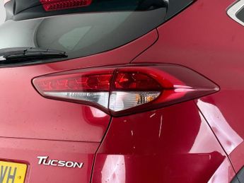 Hyundai TUCSON 1.7 CRDi Blue Drive Premium DCT Euro 6 (s/s) 5dr