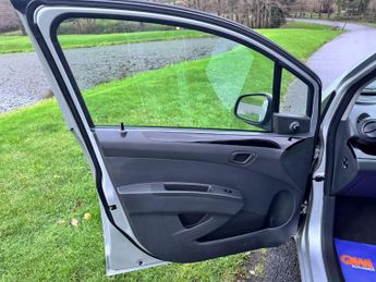 Chevrolet Spark 1.0i LS Euro 5 5dr