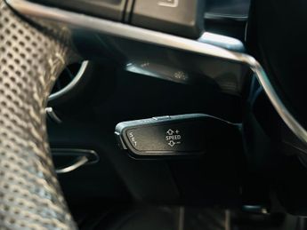 Audi TT 2.0 TFSI 40 S line S Tronic Euro 6 (s/s) 3dr