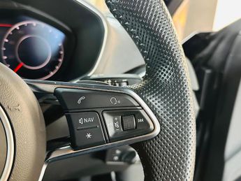 Audi TT 2.0 TFSI 40 S line S Tronic Euro 6 (s/s) 3dr