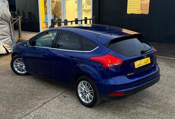 Ford Focus 1.0T EcoBoost Zetec Edition Auto Euro 6 (s/s) 5dr