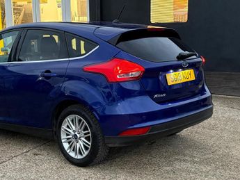 Ford Focus 1.0T EcoBoost Zetec Edition Auto Euro 6 (s/s) 5dr
