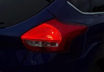 Ford Focus 1.0T EcoBoost Zetec Edition Auto Euro 6 (s/s) 5dr