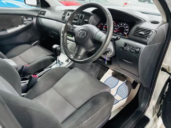 Toyota Corolla 1.6 VVT-i Colour Collection 5dr