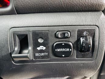 Toyota Corolla 1.6 VVT-i Colour Collection 5dr