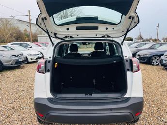 Vauxhall Crossland X 1.2 Turbo SE Nav Auto Euro 6 (s/s) 5dr
