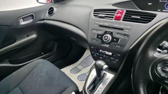 Honda Civic 1.8 i-VTEC ES Hatchback 5dr Petrol Auto Euro 5 (142 ps)