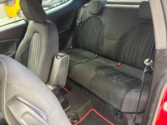 Alfa Romeo MiTo 1.6 JTDM-2 Sportiva Euro 5 (s/s) 3dr