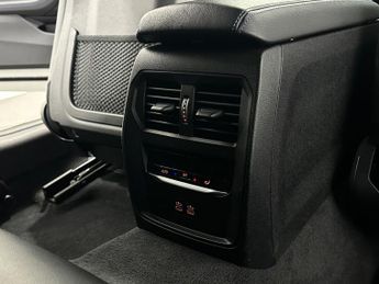 BMW 4 Series 2.0 420d MHT M Sport Auto xDrive Euro 6 (s/s) 2dr