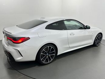 BMW 4 Series 2.0 420d MHT M Sport Auto xDrive Euro 6 (s/s) 2dr