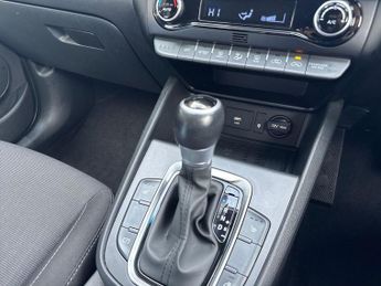 Hyundai Kona 1.6 h-GDi Premium SUV 5dr Petrol Hybrid DCT Euro 6 (s/s) (141 ps