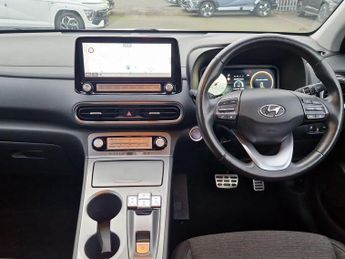 Hyundai Kona 64kWh Premium SUV 5dr Electric Auto (10.5kW Charger) (204 ps)