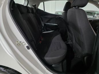 Hyundai i10 1.0 SE Connect Auto Euro 6 (s/s) 5dr