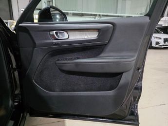 Volvo XC40 1.5 T3 Inscription Auto Euro 6 (s/s) 5dr