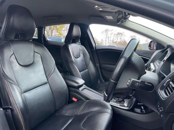 Volvo V40 Cross Country 1.6 D2 Lux Powershift Euro 5 (s/s) 5dr