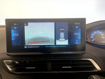 Peugeot 3008 1.6 13.2kWh Allure Premium SUV 5dr Petrol Plug-in Hybrid e-EAT E