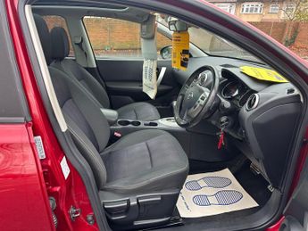 Nissan Qashqai 2.0 n-tec+ SUV 5dr Petrol CVT 2WD Euro 5 (140 ps)