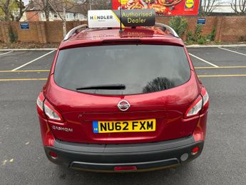 Nissan Qashqai 2.0 n-tec+ SUV 5dr Petrol CVT 2WD Euro 5 (140 ps)
