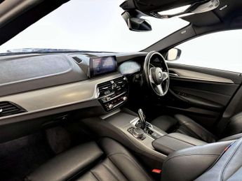 BMW 5 Series 2.0 520d M Sport Touring 5dr Diesel Auto Euro 6 (s/s) (190 ps)