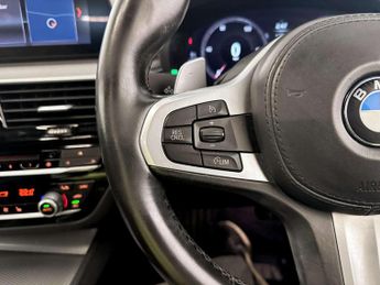 BMW 5 Series 2.0 520d M Sport Touring 5dr Diesel Auto Euro 6 (s/s) (190 ps)