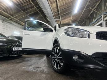 Nissan Qashqai 1.6 360 SUV 5dr Petrol CVT 2WD Euro 5 (117 ps)