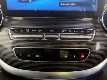 Mercedes-Benz EQV EQV 300e 90kWh Sport (Premium) MPV 5dr Electric Auto (204 ps)