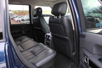 Land Rover Range Rover 4.4 TD V8 Vogue Auto 4WD Euro 5 5dr
