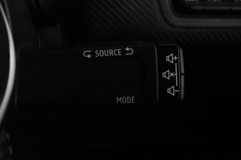 Renault Captur 1.6 E-TECH RS Line Auto Euro 6 (s/s) 5dr