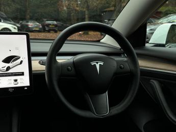 Tesla Model 3 (Dual Motor) Long Range Auto 4WDE 4dr