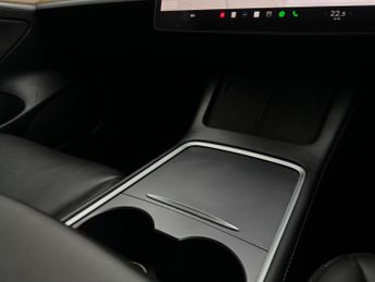 Tesla Model 3 (Dual Motor) Long Range Auto 4WDE 4dr